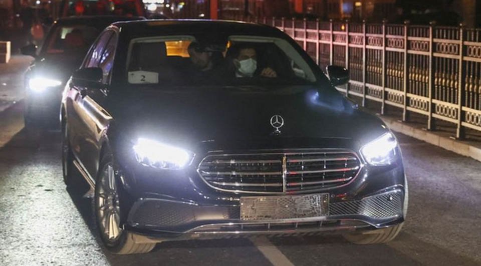 Russian, Ukrainian delegations arrive in Istanbul for peace talks