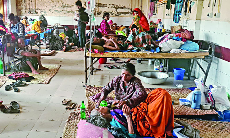 হাসপাতালে ডায়রিয়া ওয়ার্ডের শয্যাসংখ্যার দ্বিগুণ রোগী ভর্তি