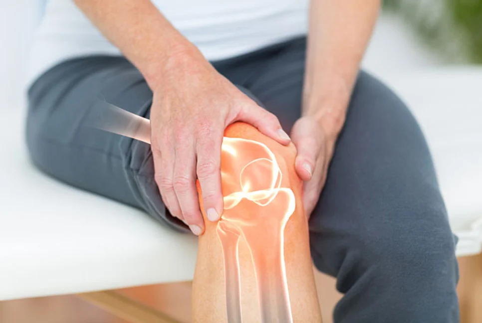 শরীরে ক্যালশিয়ামের ঘাটতির জানান দেবে যেসব লক্ষণ