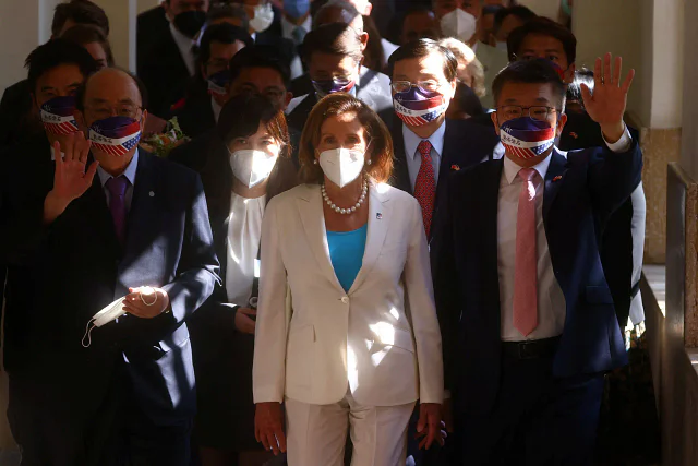 পেলোসির বিদায়ের পর তাইওয়ানের চারপাশে সামরিক মহড়া চালাবে ক্ষুব্ধ চীন