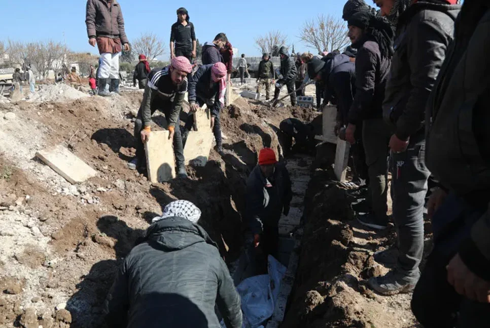 তুরস্ক-সিরিয়ায় নিহতের সংখ্যা ৩৩ হাজার ছাড়াল