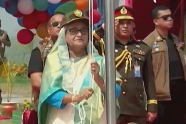 বীর মুক্তিযোদ্ধা আবদুল হামিদ সেনানিবাস উদ্বোধন