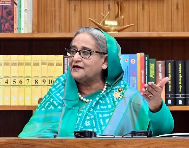 PM says will never bow down to foreign pressure, reiterates holding fair polls