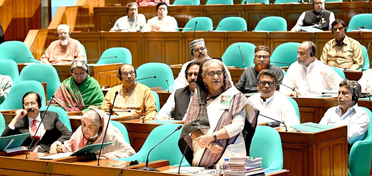 I never pursue any evil deeds smearing countryman’s dignity: PM