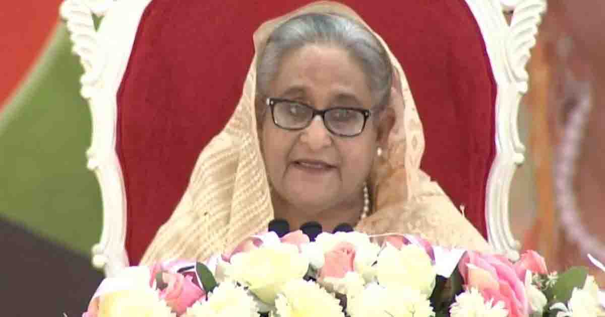 উন্নয়ন সহযোগীদের কাছ থেকে অর্থ ধার নিই, হাত পাতি না : প্রধানমন্ত্রী