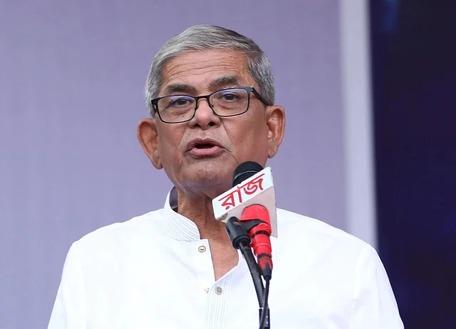 ঢাকাকেন্দ্রিক লাগাতার কর্মসূচির চিন্তা বিএনপির ২৮ অক্টোবরের মহাসমাবেশ পরবর্তী কর্মসূচিগুলোয় ‘রাখঢাক’ করবে না বিএনপি।