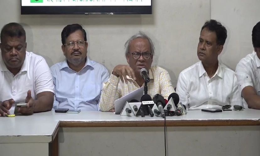 ‘আ. লীগের অনেকে দেশ ছেড়ে পালাচ্ছে, ওবায়দুল কাদেরের ভিসাও রেডি’