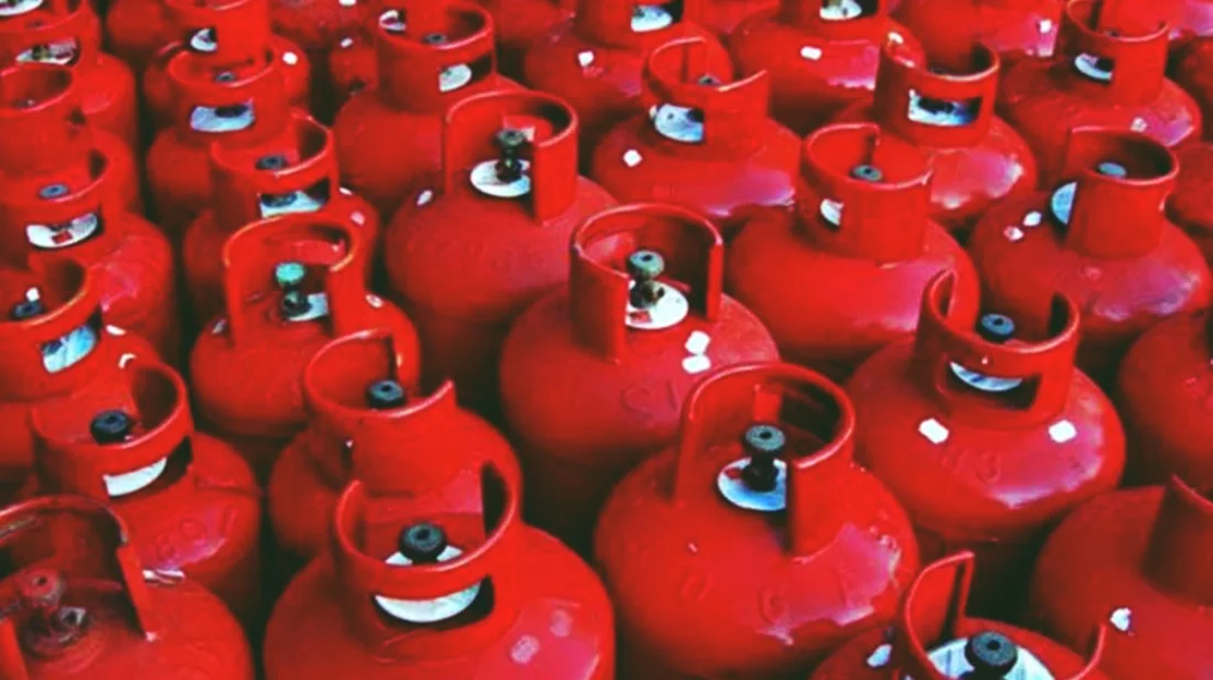 এলপিজির নতুন দাম ঘোষণা ‌দুপুরে