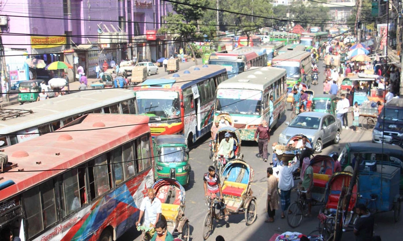 অবরোধেও রাজধানীতে যানজট