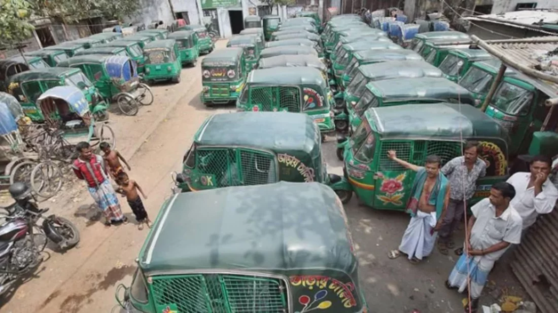 অবরোধ-হরতালে দুর্দশায় নিম্ন আয়ের মানুষ