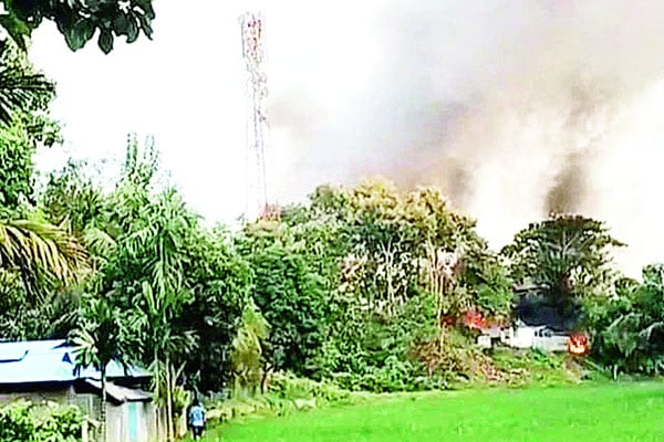 হঠাৎ অশান্ত পাহাড় সেনা টহলে হামলা, গুলিতে নিহত ৩ ১৪৪ ধারা জারি