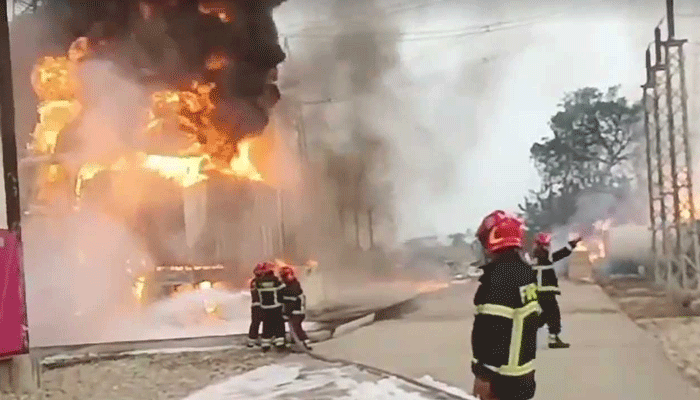 সাভারে পাওয়ার গ্রিডে লাগা আগুন নিয়ন্ত্রণে