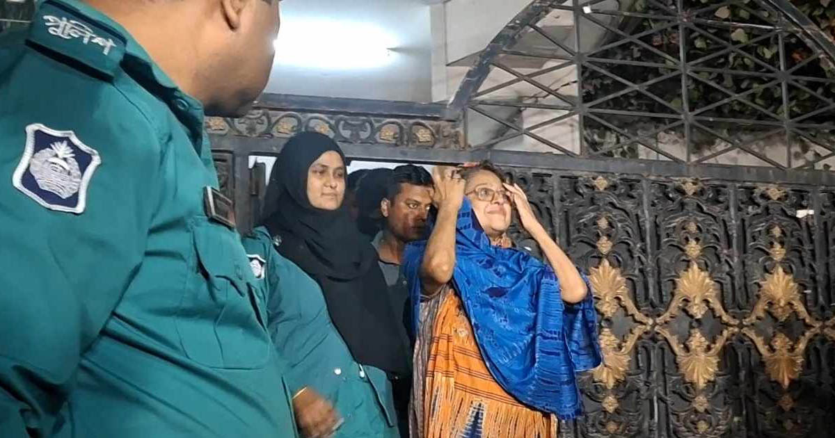 ব্যারিস্টার তুরিন আফরোজ গ্রেপ্তার
