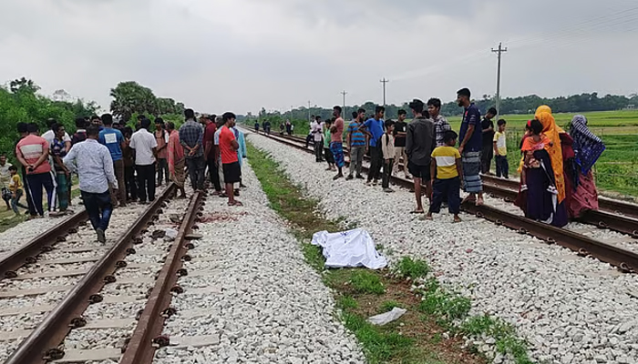 কুমিল্লায় ট্রেনে কাটা পড়ে তিন কিশোর-তরুণের মৃত্যু