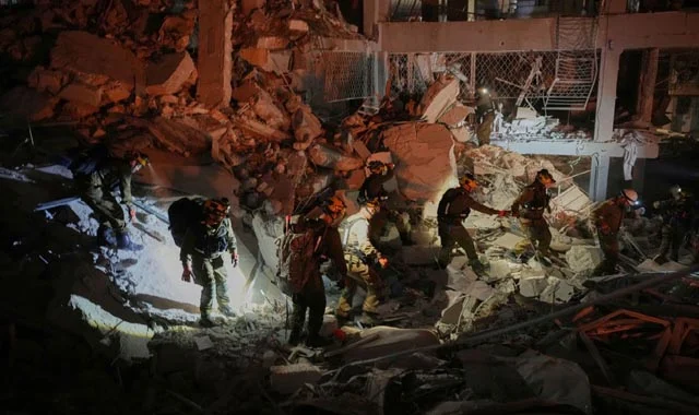 Israel rescuers say 8 dead, over 130 wounded after Iran strikes