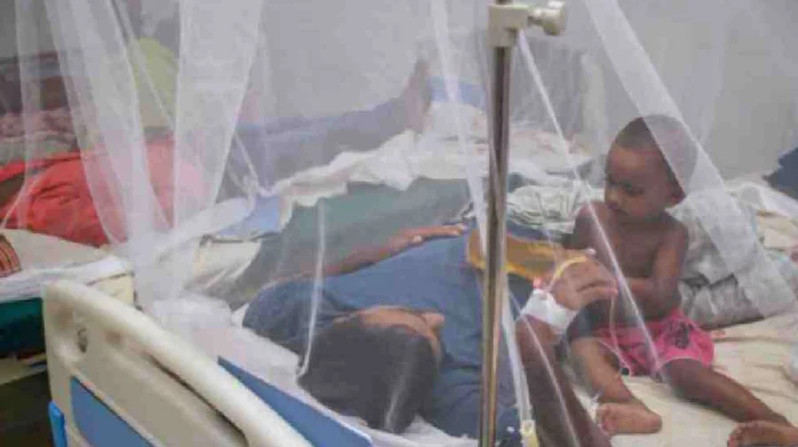 Dengue claims one life, 169 hospitalized in 24hrs Currently, 633 dengue patients are receiving treatment in hospitals across the country