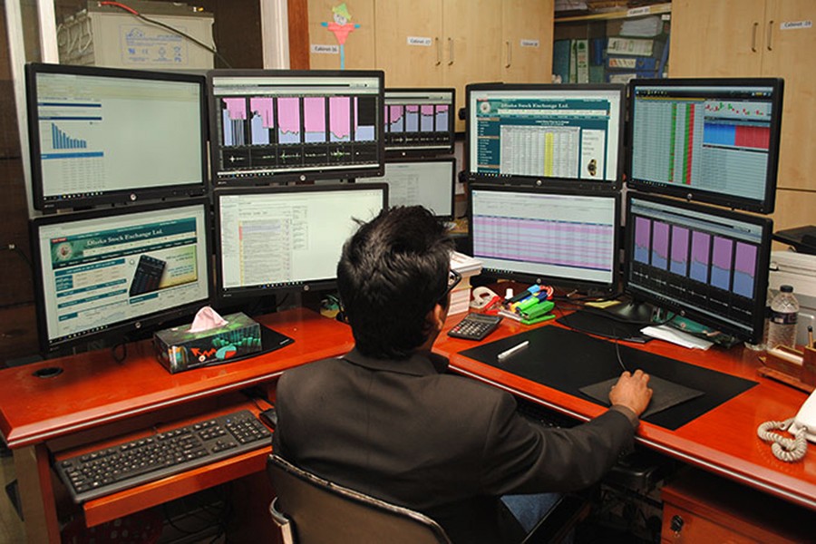 Banks, stock markets to remain closed on Tuesday