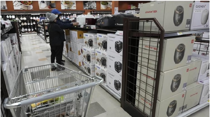 US imposes 35pc tariff on Bangladeshi goods, to be effective from Aug 1