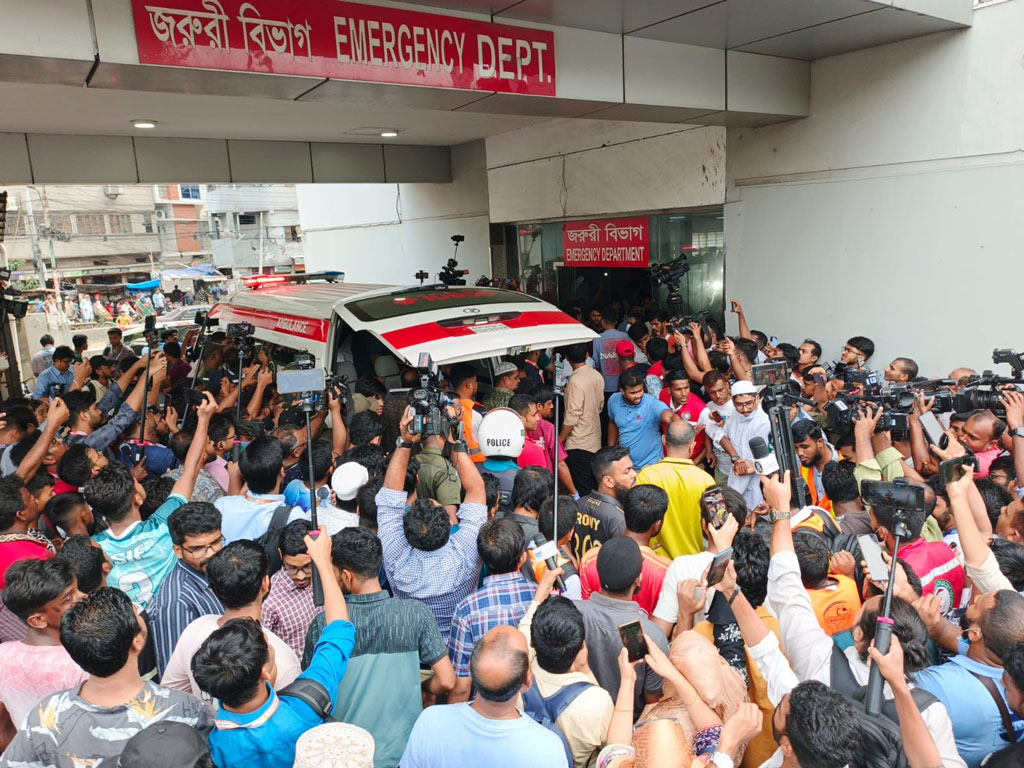 বিমান বিধ্বস্ত: বার্ন ইনস্টিটিউটে ভর্তি ৭০, বেশির ভাগ শিশু, শরীরের অধিকাংশ দগ্ধ