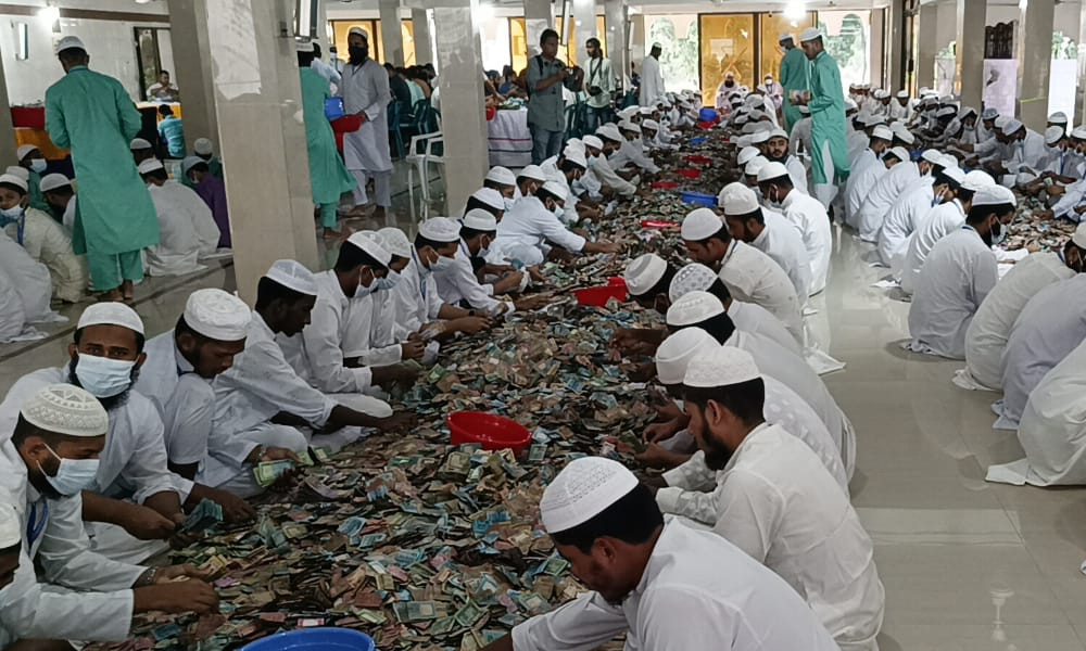 পাগলা মসজিদের সিন্দুকে মিলল রেকর্ড ১২ কোটি টাকা