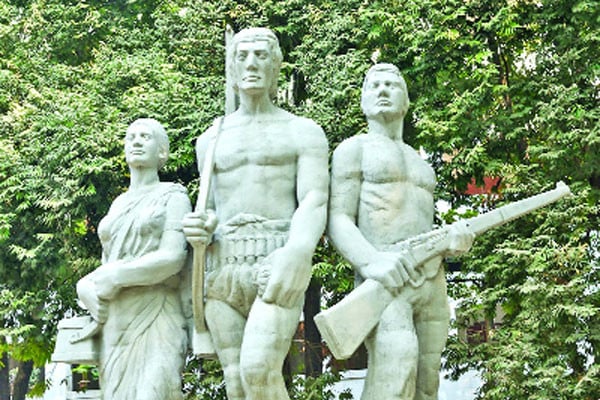 ভোটযুদ্ধে ছাত্র সংসদ । ডাকসু নির্বাচন মনোনয়নপত্র নিল বিভিন্ন ছাত্র সংগঠন সংগ্রহ ও জমার সময় বাড়ল এক দিন, মবের শিকার ছাত্রদল নেত্রী