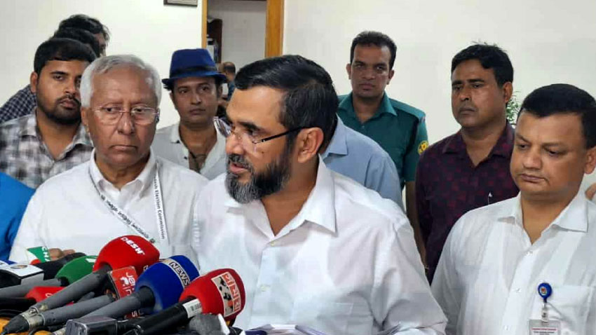 Fugitive convicts won’t be allowed to contest polls: EC