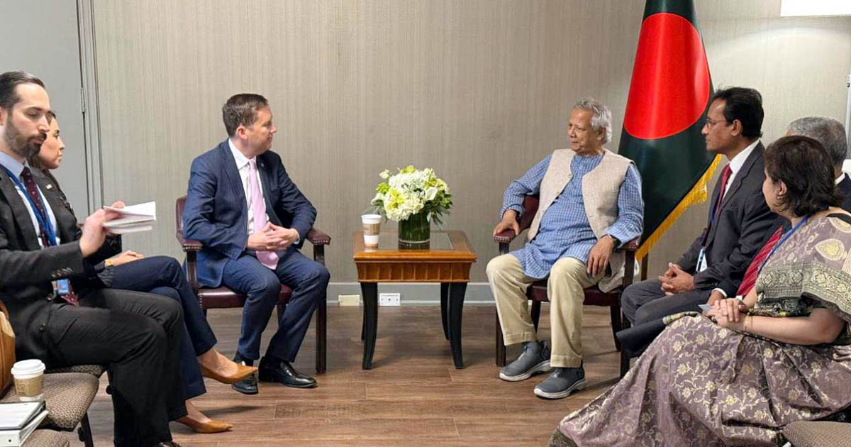 প্রধান উপদেষ্টা অবাধ, সুষ্ঠু ও শান্তিপূর্ণ নির্বাচন করতে সরকার ব্যাপক প্রস্তুতি নিচ্ছে