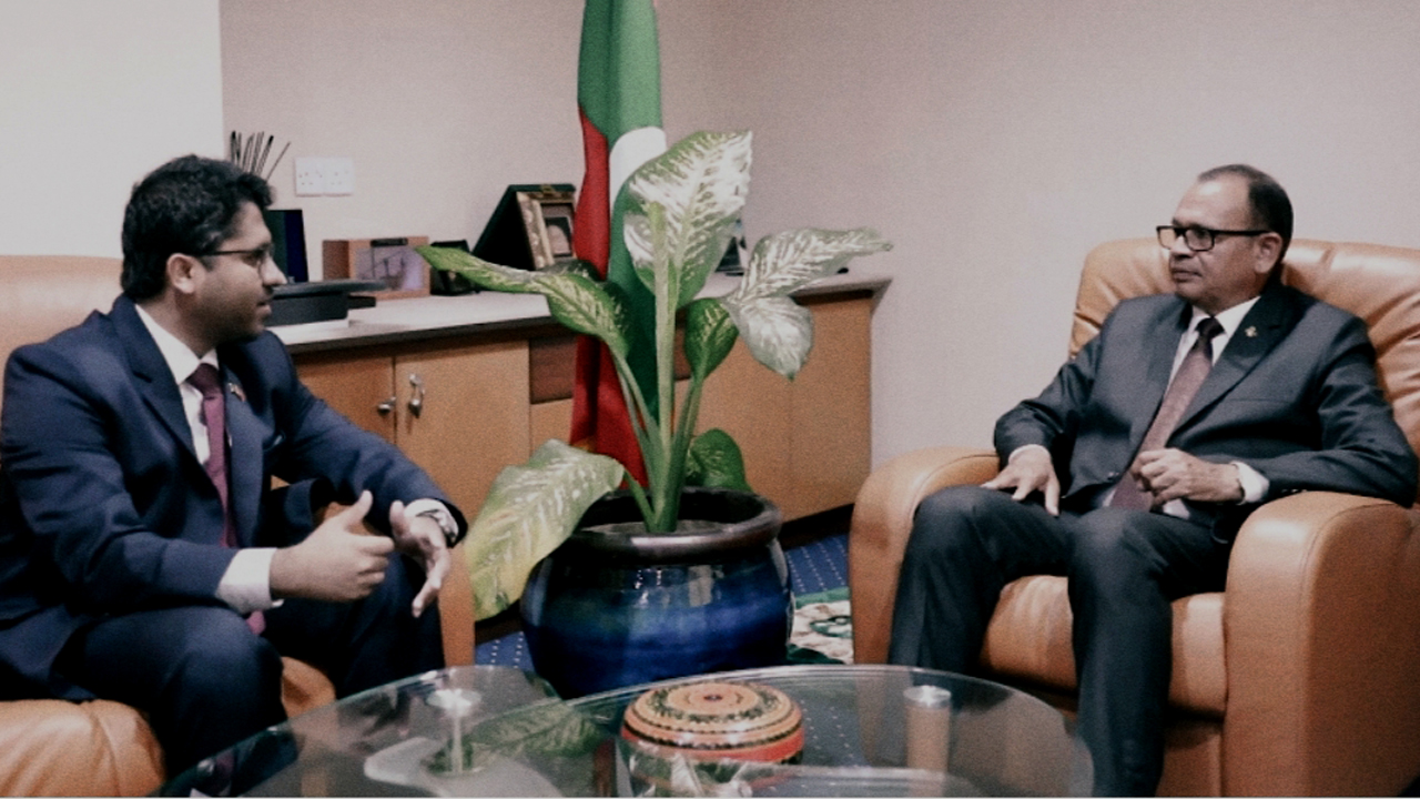 মালদ্বীপের মন্ত্রী আদম শরিফ উমরের সাথে বাংলাদেশের হাইকমিশনারের বৈঠক, সহযোগিতা বৃদ্ধির আলোচনা