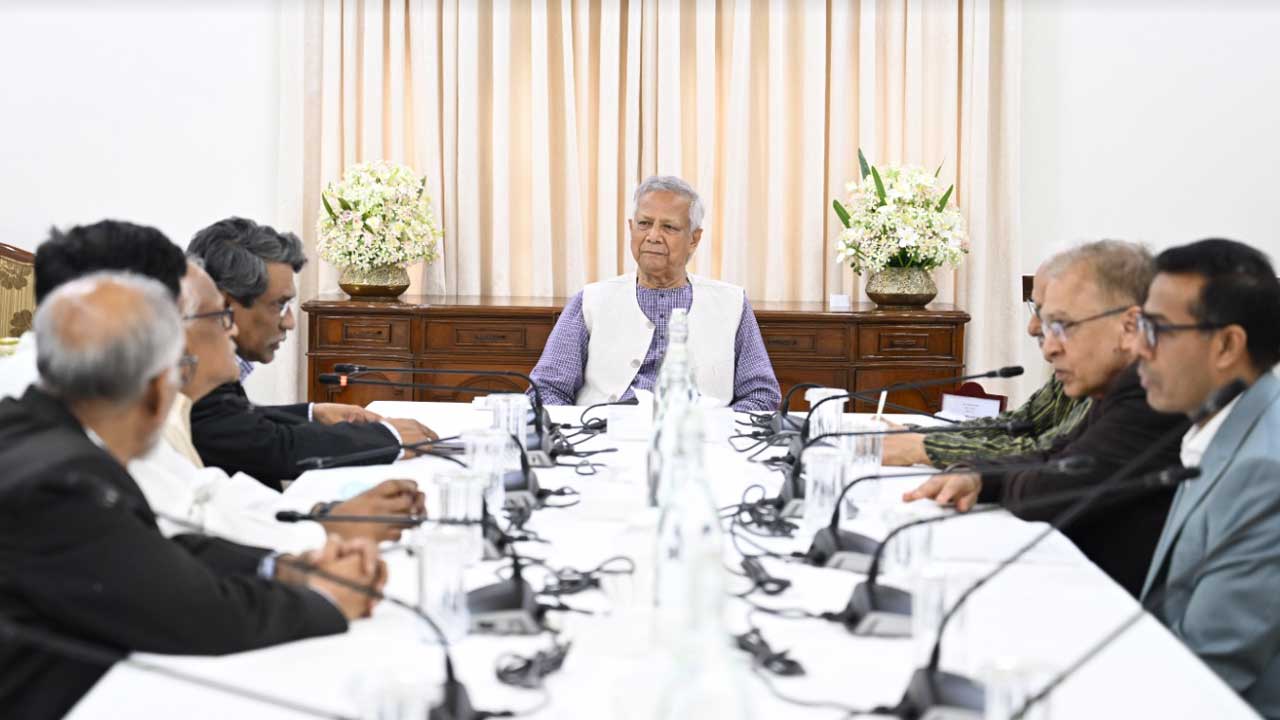 জুলাই জাতীয় সনদ বাস্তবায়নে সুপারিশ হস্তান্তর করবে জাতীয় ঐকমত্য কমিশন