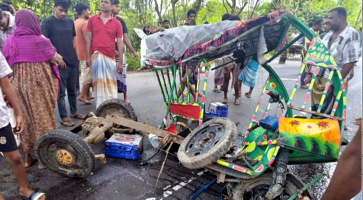 3 killed, 3 injured as bus hits auto-rickshaw in Natore