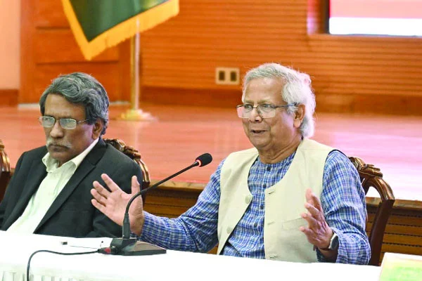 জটিলতা কাটল না জুলাই সনদে ♦ জরুরি বৈঠক দলগুলোর সঙ্গে, স্বাক্ষর কাল, কয়েকটি দলের অনুপস্থিতির শঙ্কা ♦ ফেব্রুয়ারিতে ভোট, নো কম্প্রোমাইজ : প্রধান উপদেষ্টা ♦ আপনার সঙ্গে প্রতিরক্ষা বাহিনীর সুসম্পর্ক বজায় থাকুক : সালাহউদ্দিন ♦ নভেম্বরেই গণভোট দিতে হবে : তাহের ♦ অস্পষ্টতা রাখলে সফল হবে না : এনসিপি