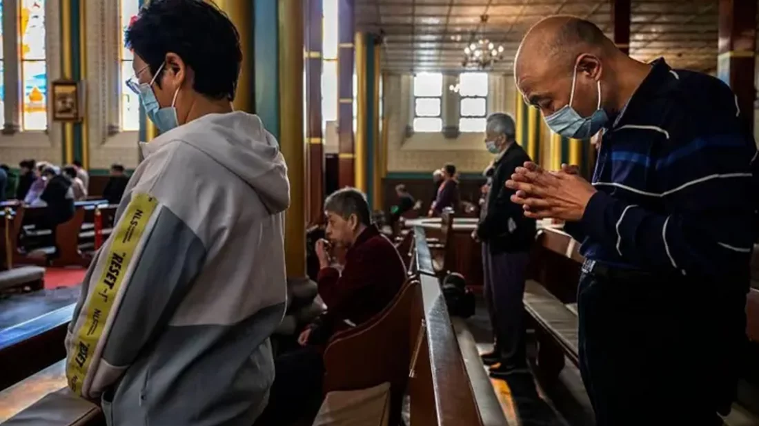 চীনে খ্রিষ্টানদের বিরুদ্ধে ব্যবস্থা, ৩০ জনকে গ্রেপ্তারের পর আরও দমনপীড়নের শঙ্কা ।