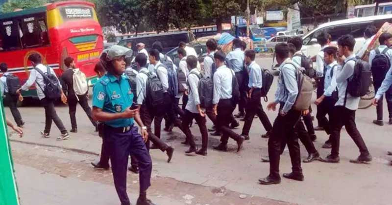 ঢাকা কলেজ-আইডিয়াল কলেজের শিক্ষার্থীদের মধ্যে সংঘর্ষ