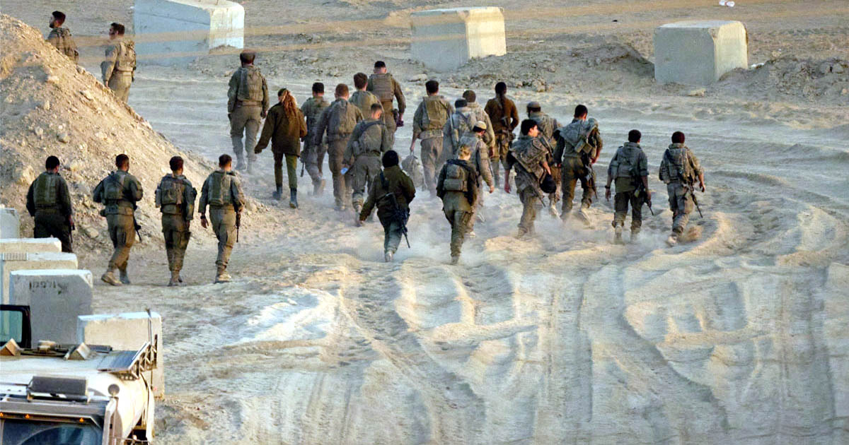 গাজা থেকে সেনা প্রত্যাহার শুরু করেছে ইসরায়েল।