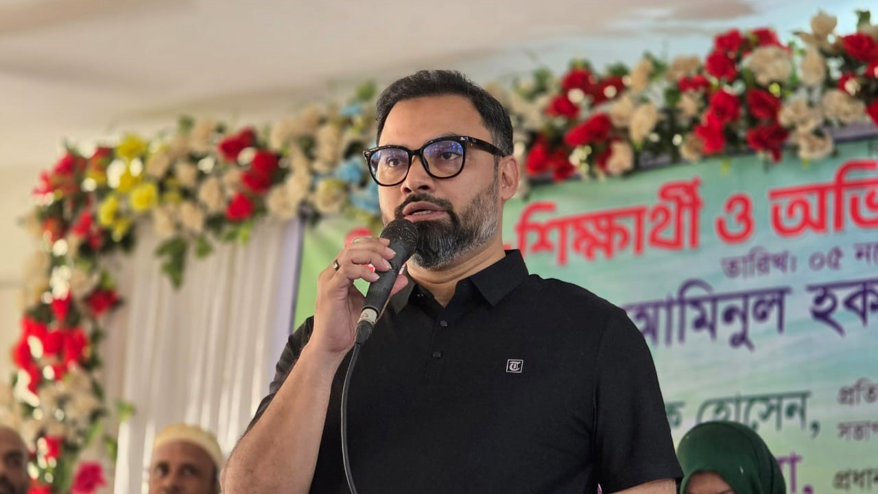 শিক্ষা, সংস্কৃতি ও খেলাধুলার সমন্বিত বিকাশে গুরুত্ব দিচ্ছে বিএনপি: আমিনুল হক