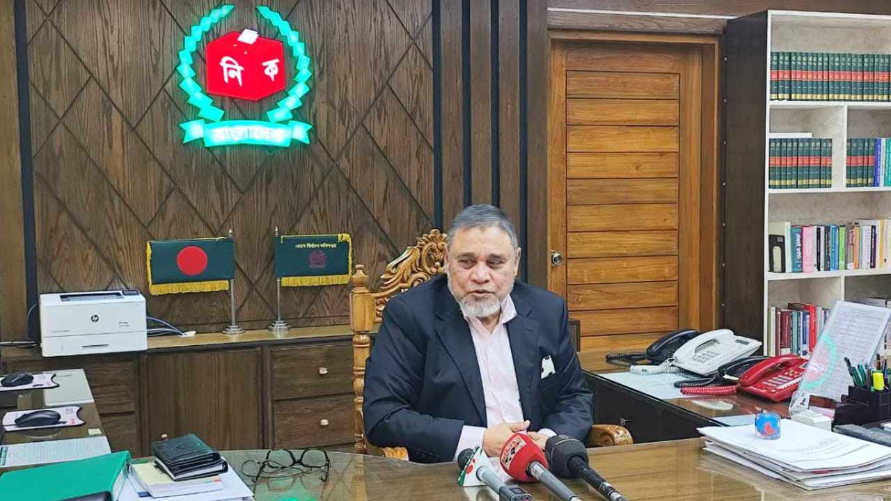 জাতীয় নির্বাচনের জন্য প্রস্তুত ইসি, প্রবাসীদের ভোটাধিকার নিশ্চিতকরণে নতুন উদ্যোগ