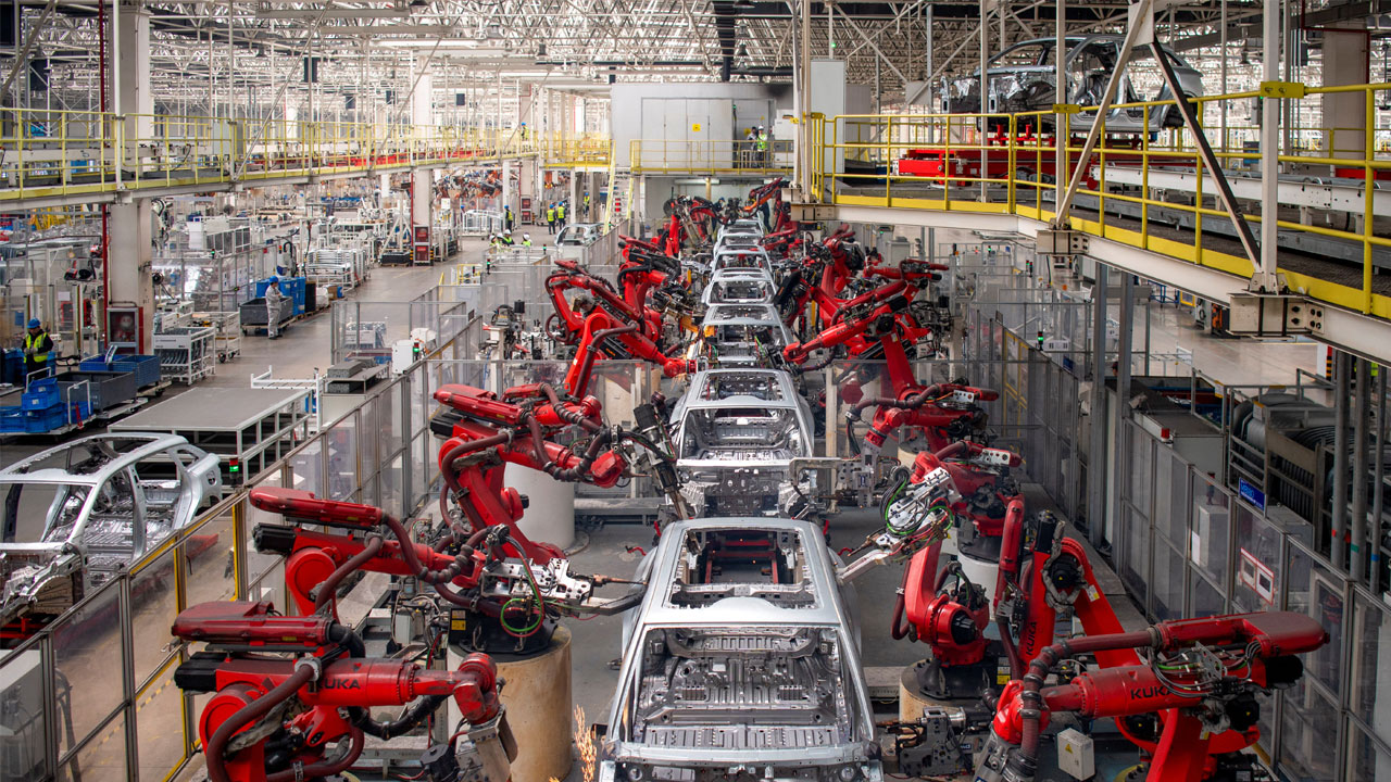 অক্টোবে চীনের কারখানার উৎপাদন কমলো, পিএমআই ৪৯ শতাংশে নেমে অর্থনৈতিক মন্থরতার ইঙ্গিত