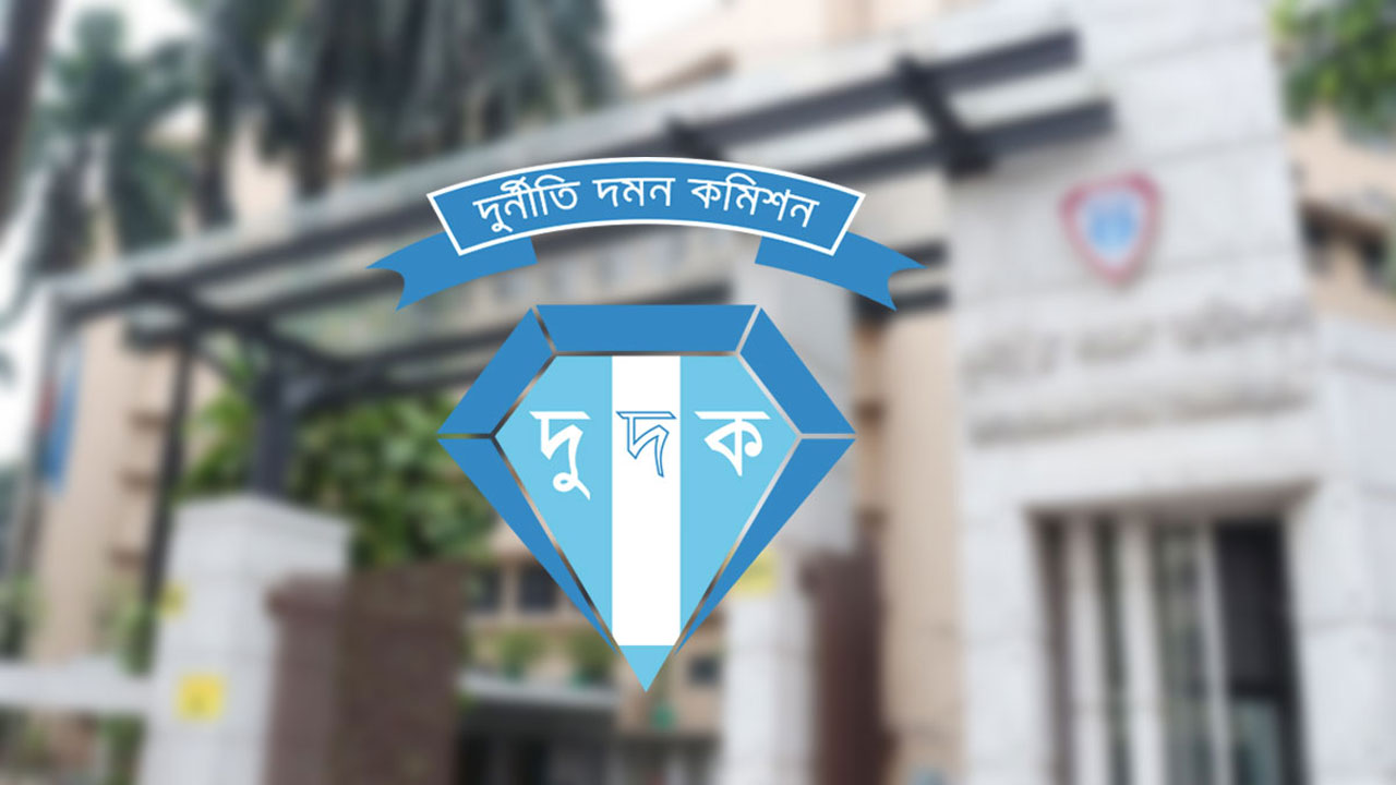 পাঁচ দেশে কাগজে রপ্তানির মাধ্যমে কোটি টাকার মানিলন্ডারিং ও প্রণোদনা আত্মসাতের অভিযোগে মামলা