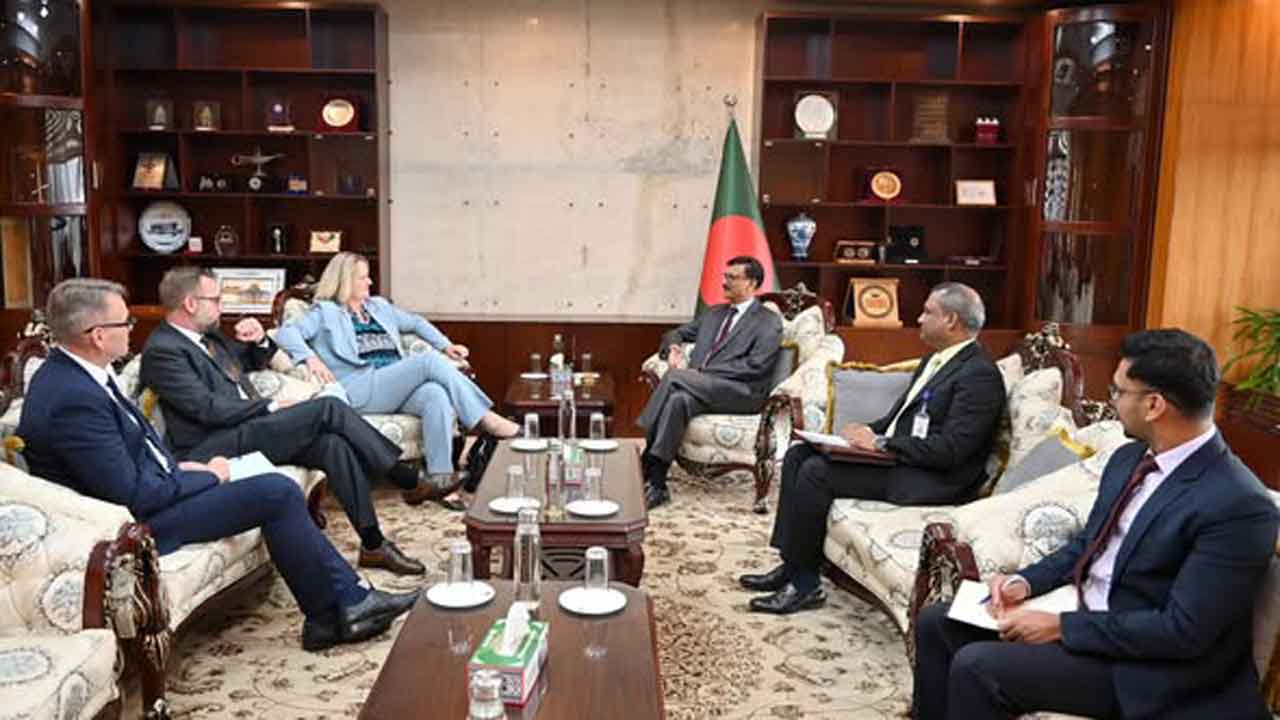 লালদিয়া কন্টেইনার টার্মিনাল প্রকল্পে ড্যানিশ বিনিয়োগে দ্বিপাক্ষিক সহযোগিতা জোরদারের আশাবাদ