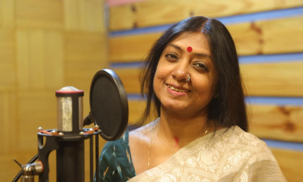 জীবনানন্দ দাশের কবিতা ‘তোমরা যেখানে সাধ’-এ কণ্ঠ দিলেন শুভমিতা ব্যানার্জি