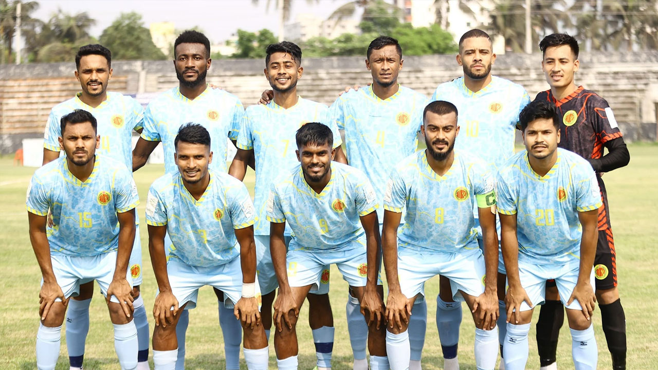 বাংলাদেশ প্রিমিয়ার লিগের শীর্ষ ক্লাবগুলোর একের পর এক ফিফার নিষেধাজ্ঞার মুখে