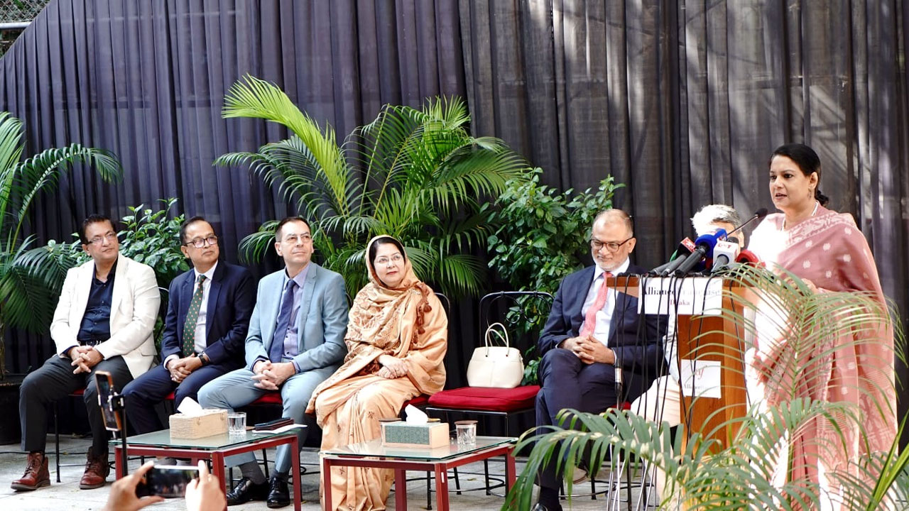 পাটপণ্য প্রদর্শনীর উদ্বোধনে সৈয়দা রিজওয়ানা হাসান: পরিবেশ রক্ষায় পাটশিল্পের বহুমুখী ব্যবহার বাড়ানোর আহ্বান