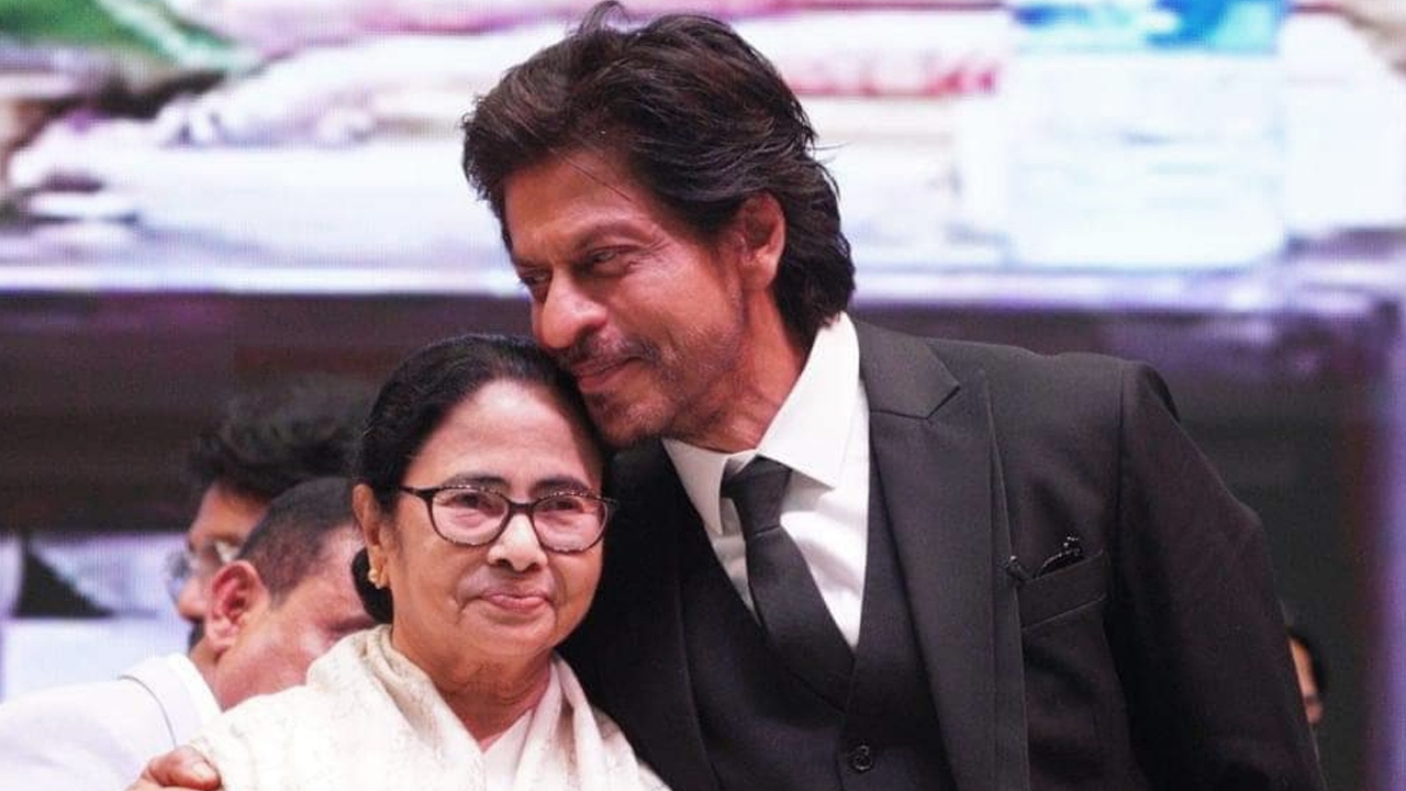 মমতা বন্দ্যোপাধ্যায়ের শুভেচ্ছার জবাবে শাহরুখ খানের কৃতজ্ঞতা প্রকাশ, শিগগিরই কলকাতা সফরের ইঙ্গিত