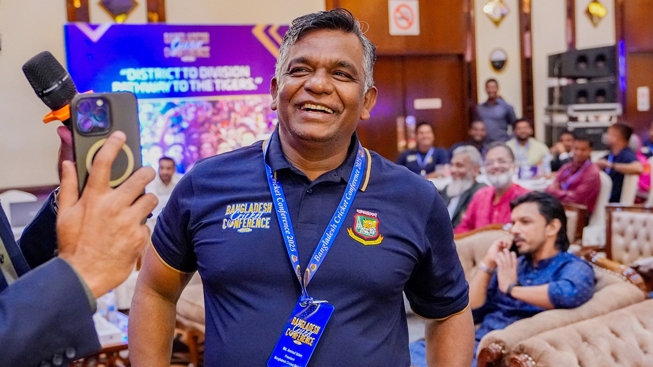 নতুন সভাপতির দায়িত্বে বিপিএল: আমিনুল ইসলাম বুলবুলের চ্যালেঞ্জ ও প্রস্তুতি পরিকল্পনা