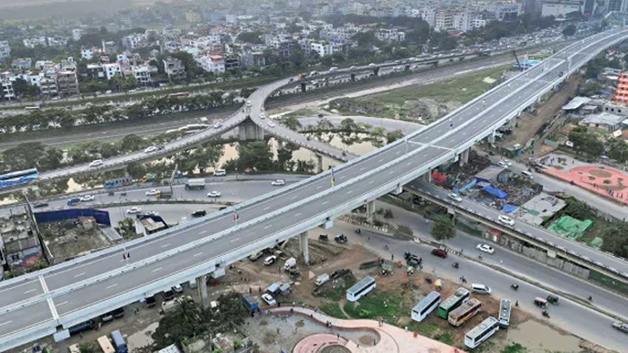 তারেক রহমানের প্রত্যাবর্তন উপলক্ষে ঢাকা এলিভেটেড এক্সপ্রেসওয়ে টোলমুক্ত ঘোষণা