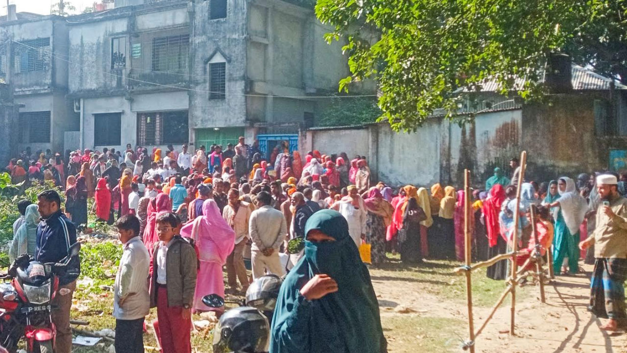 জামালপুরে র‌্যাব সদস্যের স্ত্রীকে শ্বাসরোধে হত্যা, স্বর্ণালঙ্কার লুট