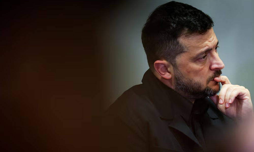 ন্যাটোতে যোগদানের লক্ষ্য পরিত্যাগের প্রস্তাব দিলেন জেলেনস্কি, যুদ্ধ অবসানে যুক্তরাষ্ট্রের সঙ্গে দীর্ঘ আলোচনা