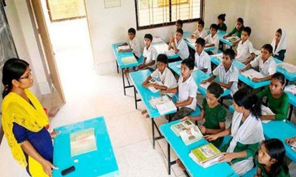 প্রাথমিক শিক্ষকদের ‘কমপ্লিট শাটডাউন’ স্থগিত, রবিবার থেকে সব বার্ষিক পরীক্ষা শুরু