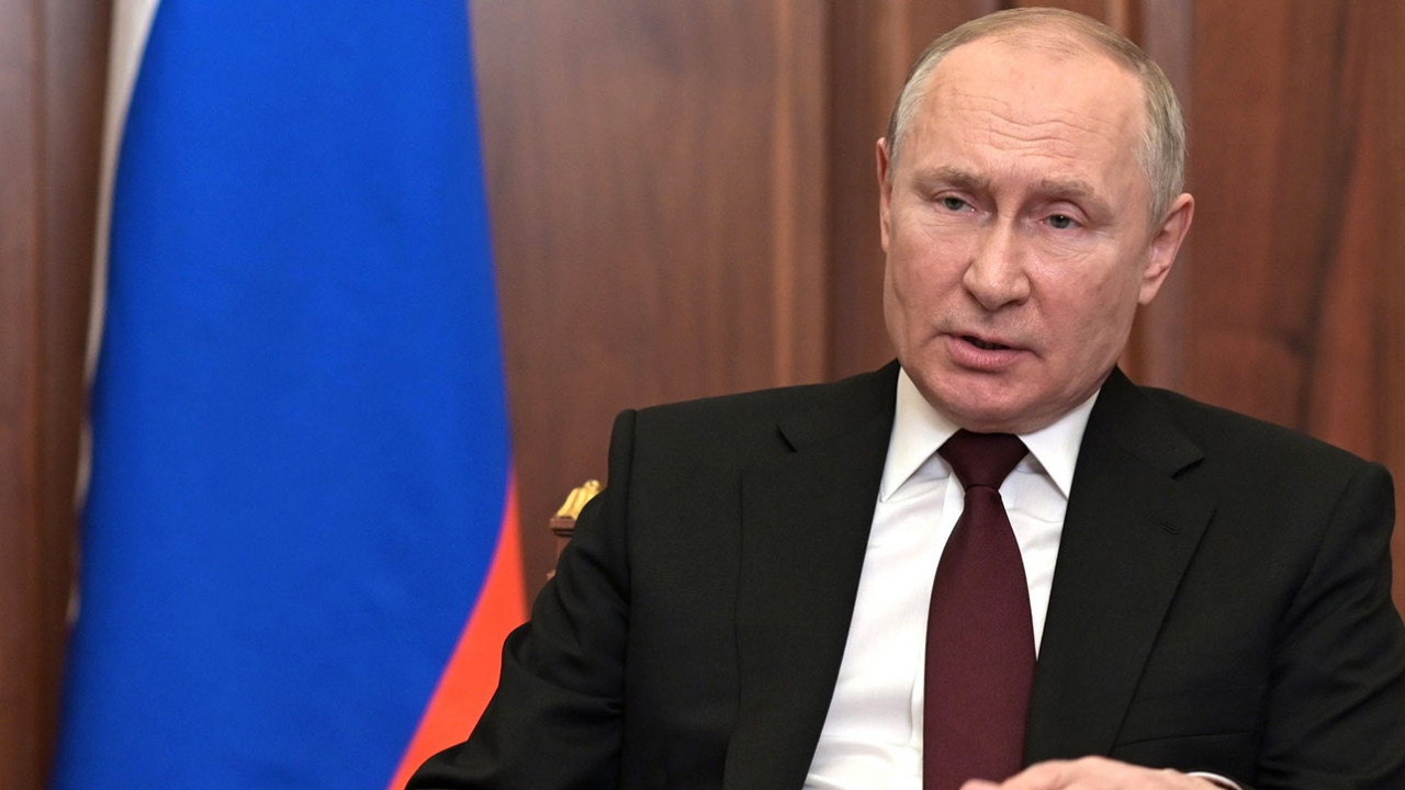 ইউক্রেনের ডনবাস ইস্যুতে কোনো ছাড় নয়: কঠোর অবস্থানে পুতিন