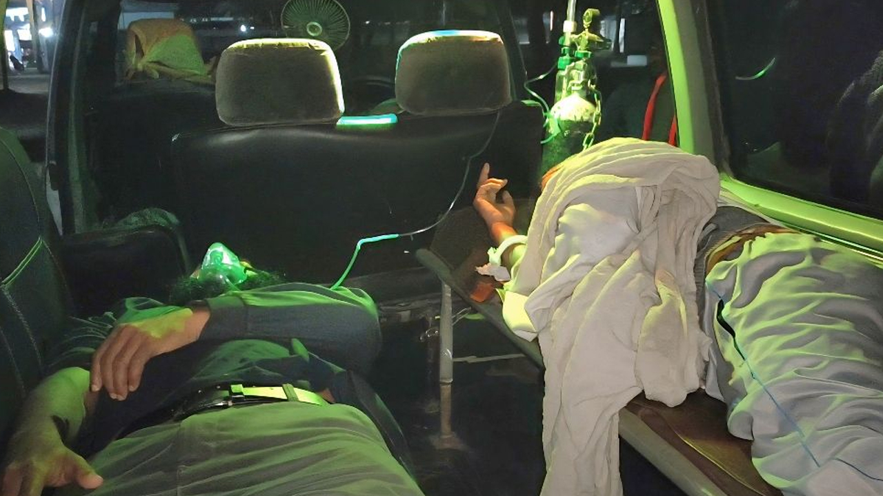 পাথরঘাটায় রাজনৈতিক বাকবিতণ্ডা থেকে সংঘর্ষ, বিএনপির দুই নেতা গুরুতর আহত